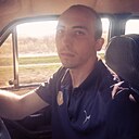 Знакомства: Александр, 29 лет, Котельниково