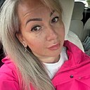 Знакомства: Иринка, 42 года, Нижневартовск