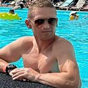 Знакомства: Рома, 32 года, Саратов