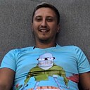 Знакомства: Кирилл, 28 лет, Саратов
