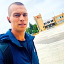 Знакомства: Александр, 26 лет, Новомосковск