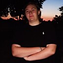 Знакомства: Вика, 21 год, Моздок