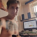 Знакомства: Виктор, 35 лет, Новоалтайск