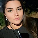 Знакомства: Юля, 33 года, Москва