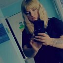 Знакомства: Виктория, 32 года, Южное