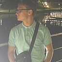 Знакомства: Егор, 19 лет, Биробиджан