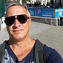 Знакомства: Олег, 43 года, Тюмень