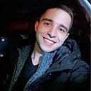 Знакомства: Эмиль, 27 лет, Мариуполь