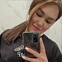 Знакомства: Елена, 34 года, Тюмень