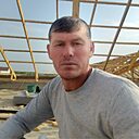 Знакомства: Алик, 39 лет, Канибадам