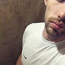 Знакомства: Дима, 29 лет, Калуга