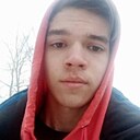 Знакомства: Александр, 24 года, Волчанск