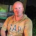 Знакомства: Иван, 38 лет, Усолье-Сибирское