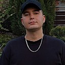 Знакомства: Максим, 26 лет, Красноуральск