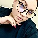 Знакомства: Ксения, 25 лет, Барнаул