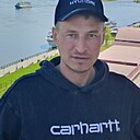 Знакомства: Santa, 26 лет, Сарапул