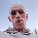 Знакомства: Михаил, 21 год, Сараи