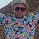 Знакомства: Валентин, 28 лет, Познань