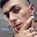 Знакомства: Валера, 34 года, Мирный
