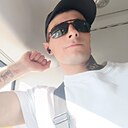 Знакомства: Александр, 32 года, Караганда