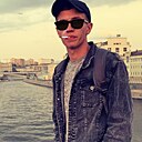 Знакомства: Александр, 22 года, Ливны