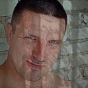 Знакомства: Свайп Влево, 42 года, Тюмень