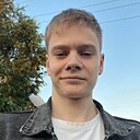 Знакомства: Дмитрий, 19 лет, Новосибирск