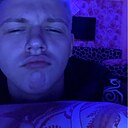 Знакомства: Kirill, 23 года, Алчевск