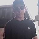 Знакомства: Василий, 24 года, Златоуст