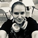 Знакомства: Аня, 35 лет, Тюмень