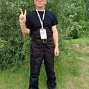 Знакомства: Олег, 55 лет, Волжский