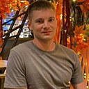 Знакомства: Евгений, 35 лет, Тюмень