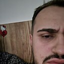 Знакомства: Dagoob, 24 года, Ploiești