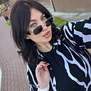 Знакомства: Лю, 28 лет, Москва