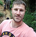 Знакомства: Виталий, 37 лет, Усолье-Сибирское