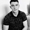 Знакомства: Иван, 27 лет, Белово