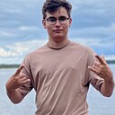 Знакомства: Иван, 19 лет, Волосово