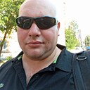 Знакомства: Виталий Корнус, 36 лет, Рязань