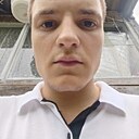 Знакомства: Рома, 27 лет, Тутаев