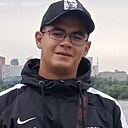 Знакомства: Максим, 19 лет, Новосибирск