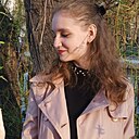 Знакомства: Алина, 22 года, Саратов