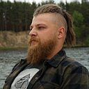 Знакомства: Валентин, 27 лет, Чернигов