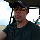 Знакомства: Виктор, 33 года, Петропавловск