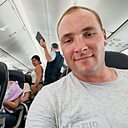 Знакомства: Павел, 33 года, Рига