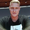 Знакомства: Виталий, 28 лет, Батайск