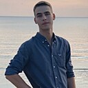 Знакомства: Павел, 21 год, Москва