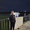 Знакомства: Денис, 28 лет, Ростов-на-Дону