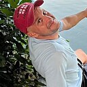 Знакомства: Артём, 38 лет, Караганда