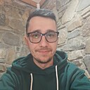 Знакомства: Valentin, 31 год, Focșani