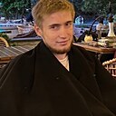 Знакомства: Рома, 22 года, Тюмень